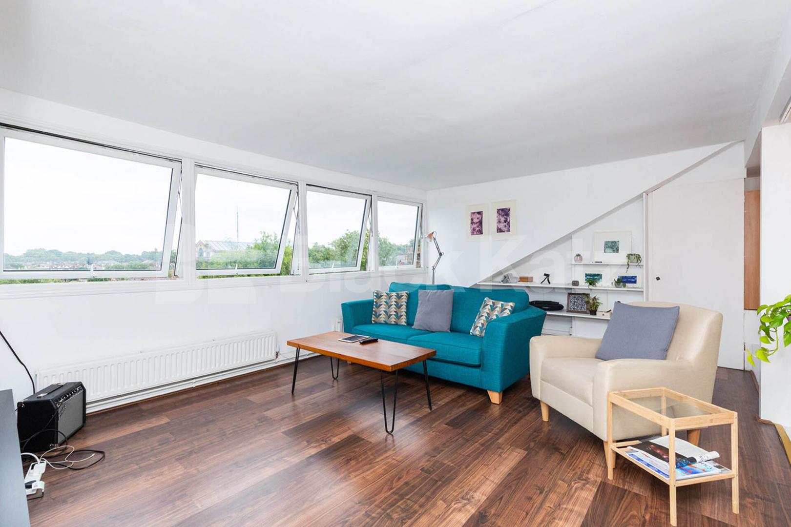 Top floor 2 bedroom property within a period conversion in Muswell Hill Methuen Park, Muswell Hill 